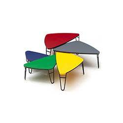 519花瓣茶几 夏洛特.贝里安  cassina家具品牌